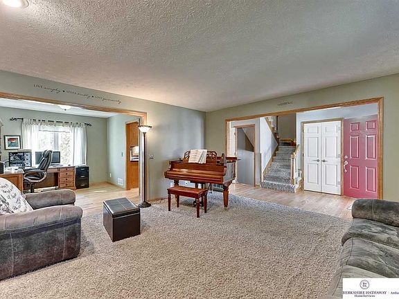 5th image of 11292 S 202nd Cir