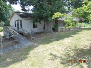 18 County Road 1258, Falkville, AL 35622