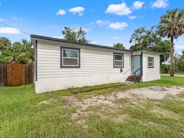 637 Blodgetts Ln, Jacksonville, FL 32206