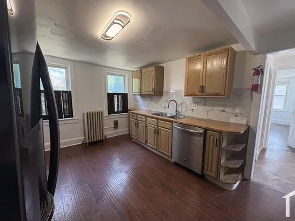 348 W State St, Trenton, NJ 08618