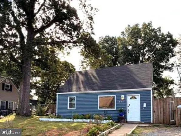 251 Kent Dr, Manassas Park, VA 20111