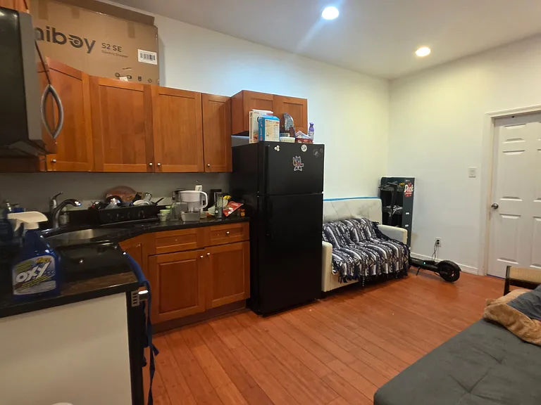 4047 Spring Garden St #1 — Photo 2