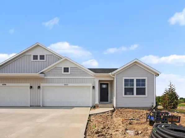 6600 Bellflower Dr SW #9, Zeeland, MI 49464