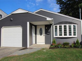 108 Enfield St, Pawtucket, RI 02861