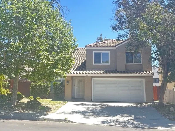 23797 Lone Pine Dr, Moreno Valley, CA 92557