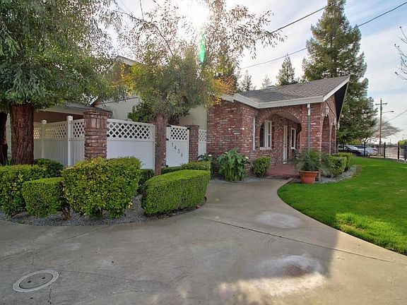 5th image of 1438 E Louise Ave