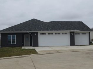 206 E 6th St, Halbur, IA 51444