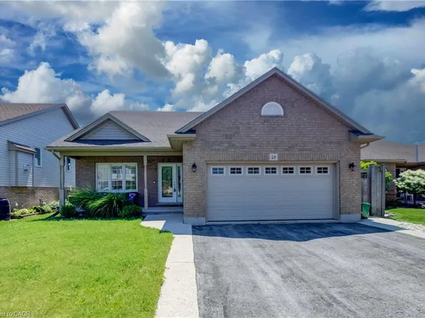 18 Cherry Ave, West Lincoln, ON L0R 2A0