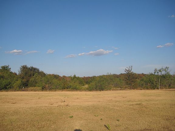 4th image of 1 Jones Rd
