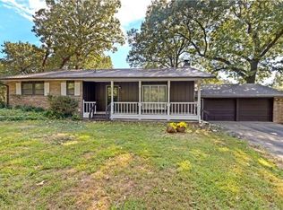 15129 Lakewood Dr, Lowell, AR 72745