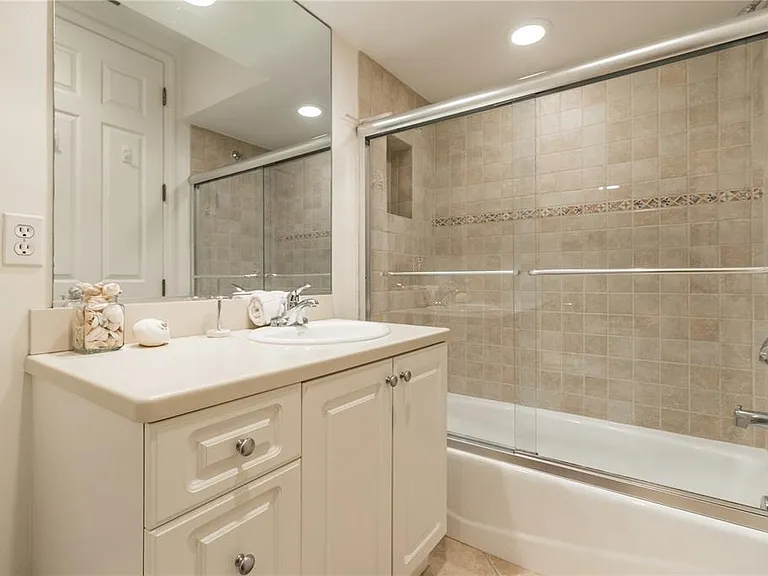 3705 54th Dr W #103 — Photo 21