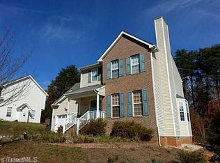 607 Spring Leaf Ct, Greensboro, NC 27455