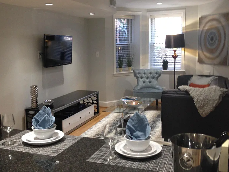 1746 T St NW #A — Photo 31