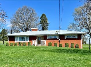 2515 Fairview Rd, Zanesville, OH 43701