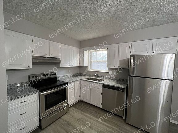 3rd image of 214 Randall Dr