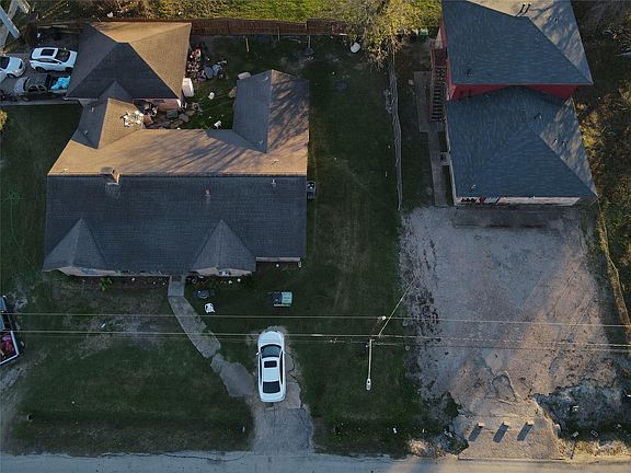 5th image of 12 Nathaniel Brown St