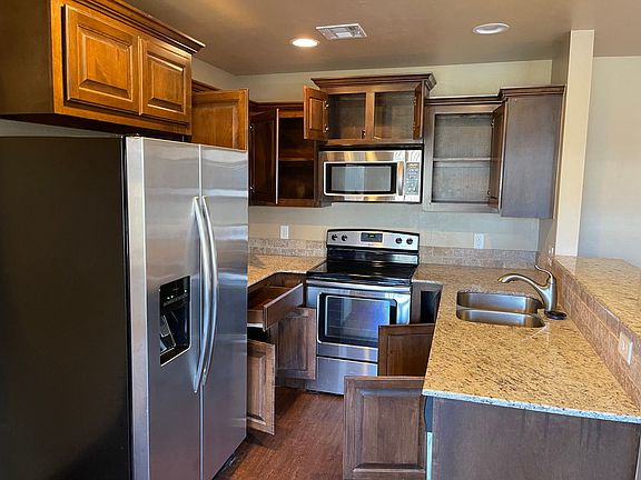 4th image of 6921 Mayberry Ln