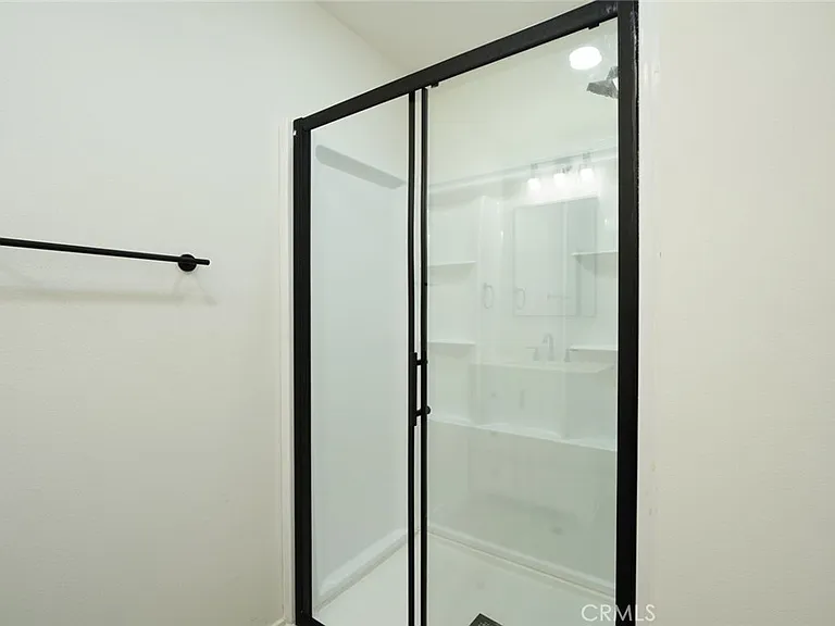 4811 Charlotte Way — Photo 26