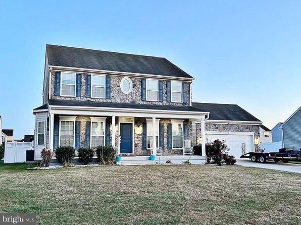 41 Deerberry Dr
