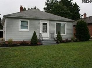 4609 W 223rd St, Fairview Park, OH 44126