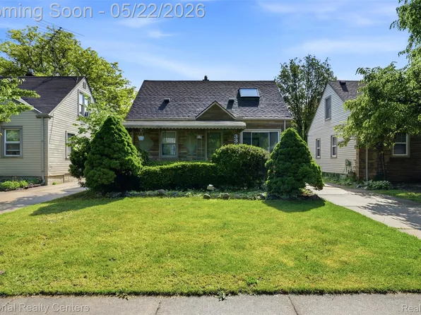 3329 Detroit St, Dearborn, MI 48124