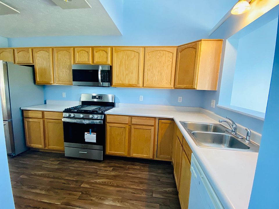 1st image of 4256 Fieldsedge Dr