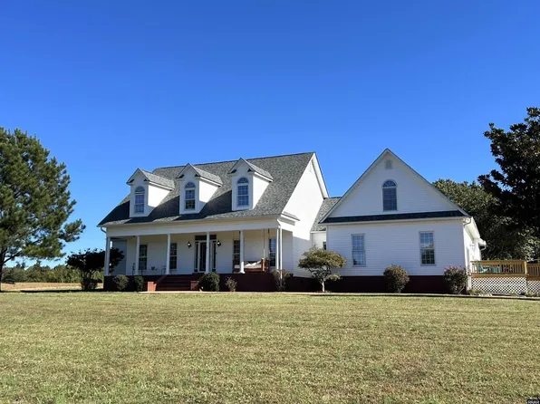 1019 N Old Troy Rd, Union City, TN 38261