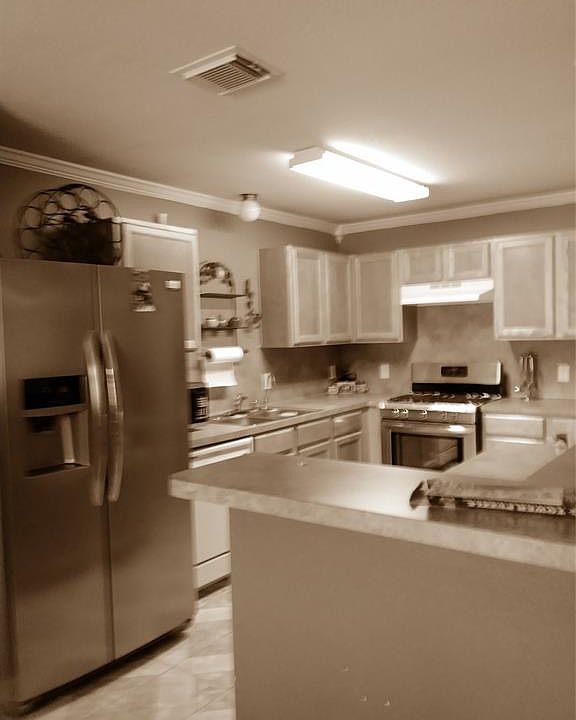 1st image of 17003 Marlin Spike Way