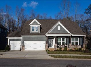 8000 Tremont Dr, Indian Trail, NC 28079