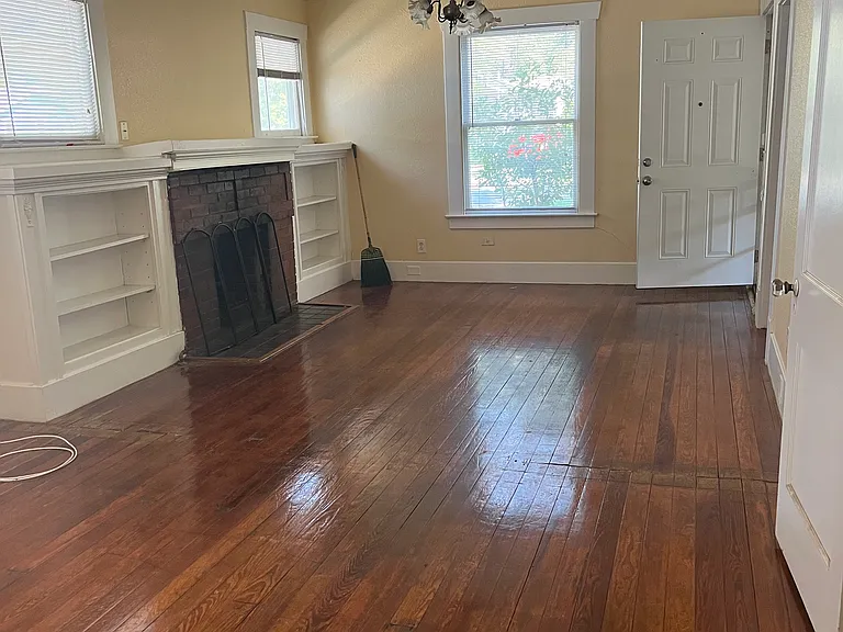 940 Kayton Ave #1 — Photo 6