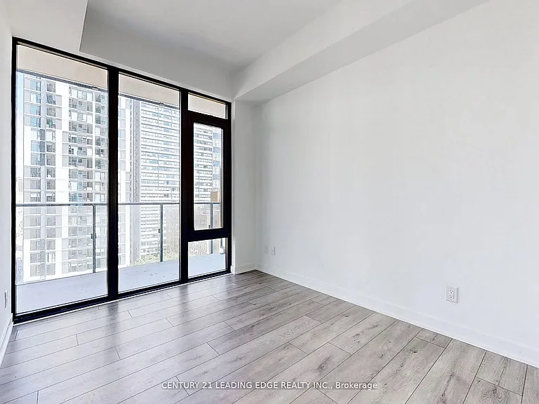 47 Mutual St #1203 — Photo 11