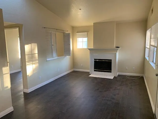 11237 Terra Vista Pkwy — Photo 3