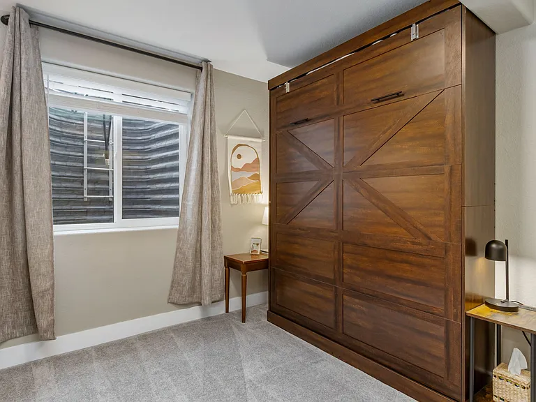 268 Castle Dr — Photo 23