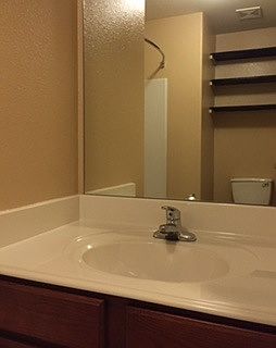 3rd image of 640 Noble Grove Ln