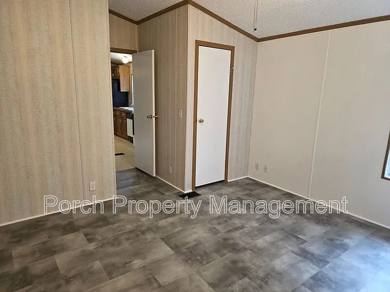 7318 Hayward Ave #P30 — Photo 11
