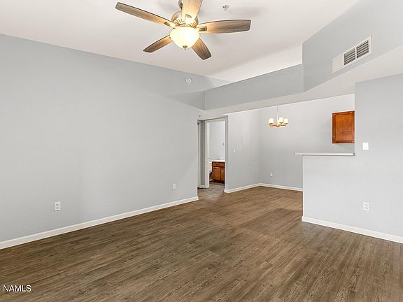 5th image of 1385 W University Ave Unit 218