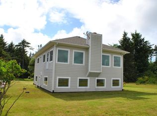 520 Chinook Ave SE, Ocean Shores, WA 98569