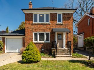 61 Central St, Toronto, ON M8V2R6