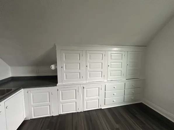 10317 Ostend Ave #3, Cleveland, OH 44108