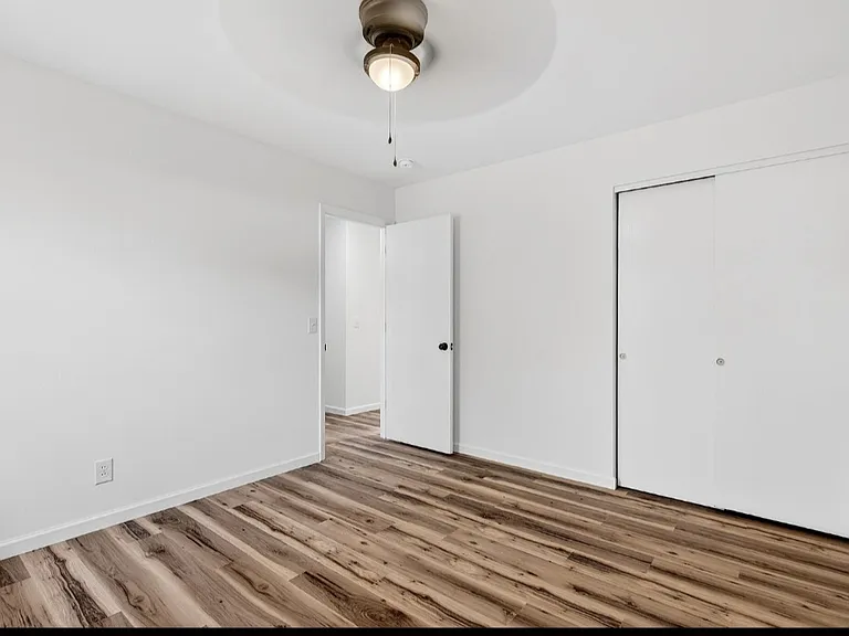 127 Yankee Dr — Photo 12