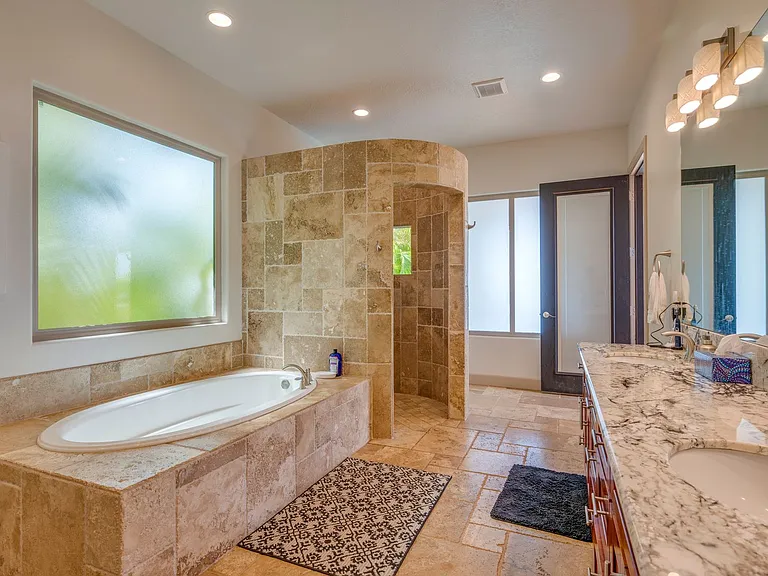 697 Anapuni Loop — Photo 11