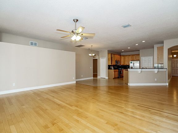 3rd image of 5903 Browder Rd