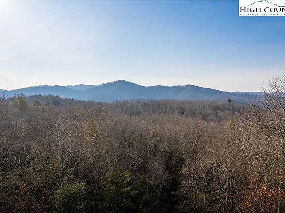 3rd image of 235 Trailwood Drive