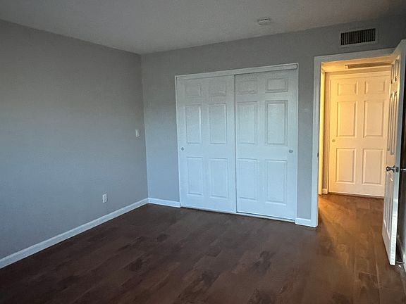 5th image of 3151 Kearsage Dr #101