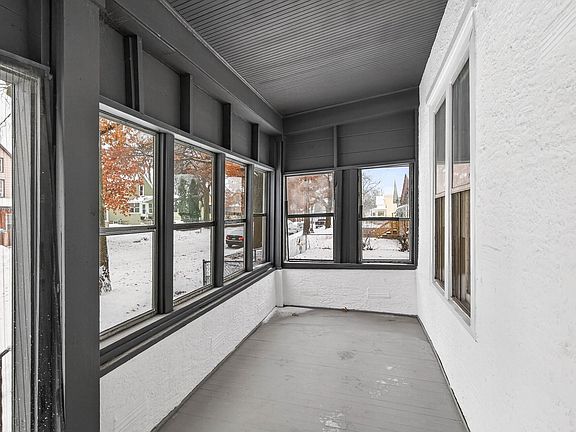 4th image of 401 Lafond Ave