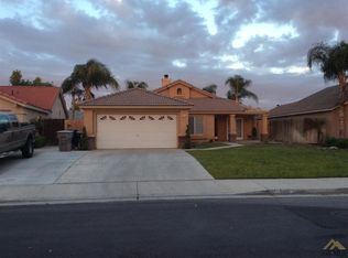 5416 Sierra Caves Ave, Bakersfield, CA 93313