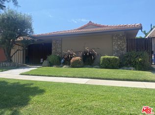 6633 S Sherbourne Dr, Los Angeles, CA 90056