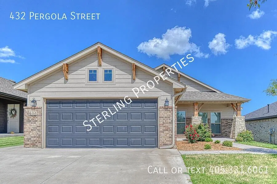 432 Pergola St