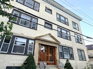 59 Sacramento St APT 11, Cambridge, MA 02138