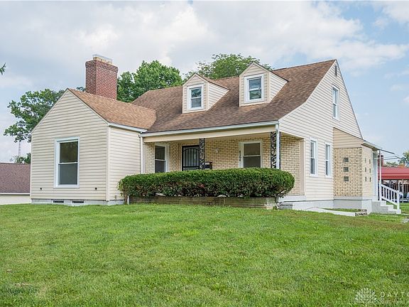 2nd image of 4164 Oakridge Dr